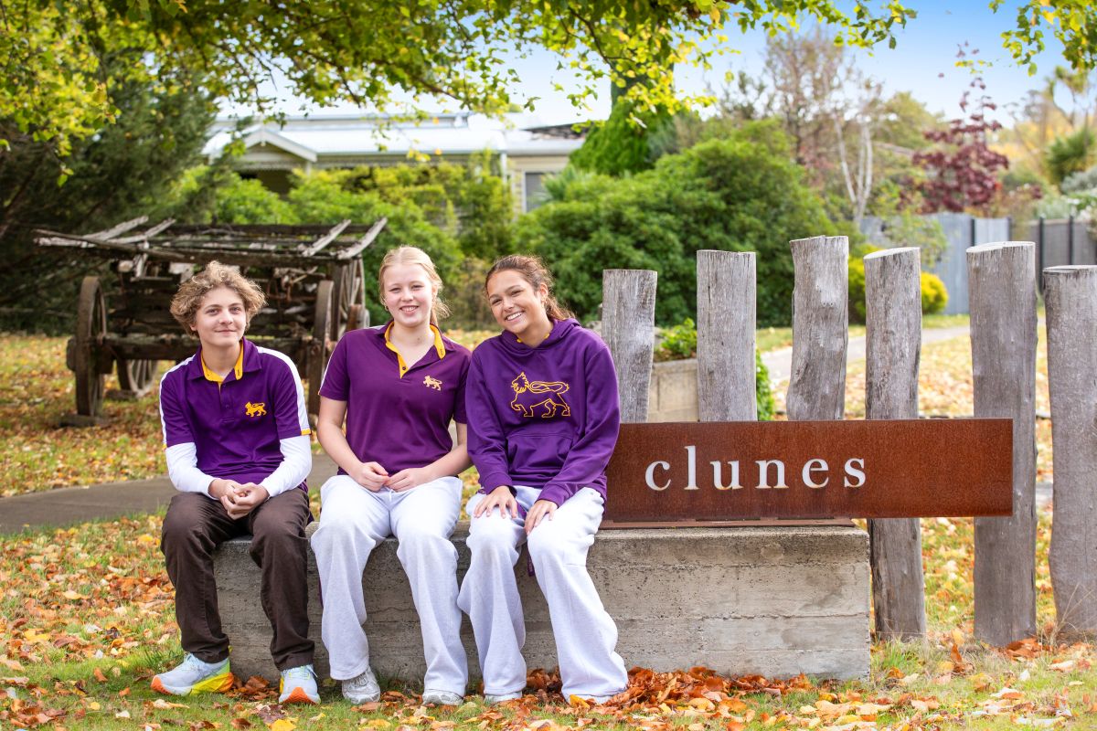 Students at Clunes
