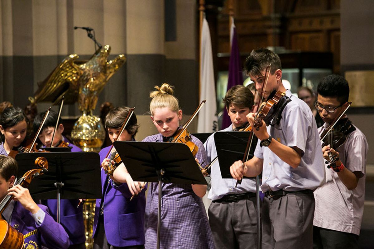 Commencement Services